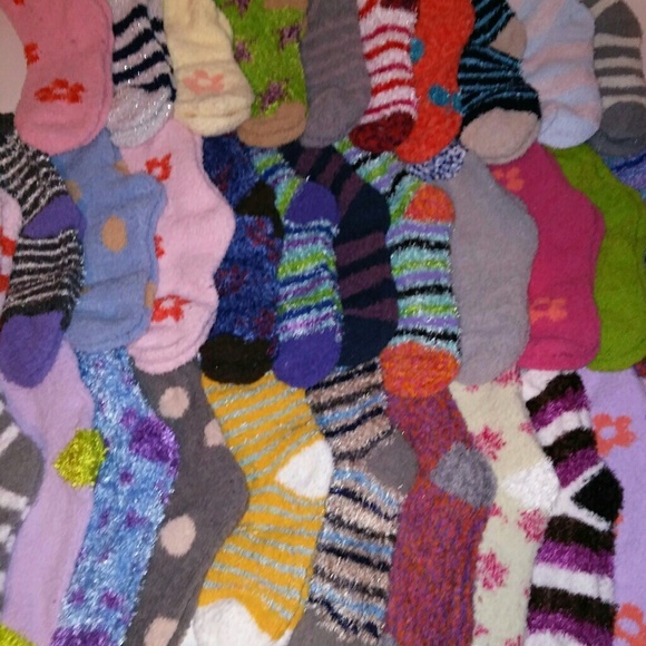 Set of 5 Fuzzy‎ Socks - Picture 5 of 5